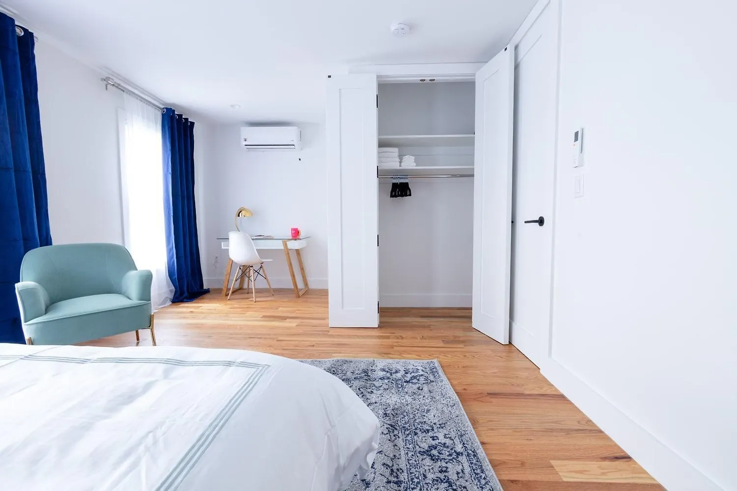 323-2 Specious 2Br Williamsburg Lejlighed New York